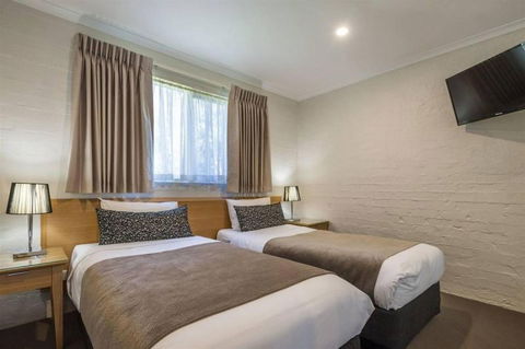 COMFORT INN COACH AND BUSHMANS - Holiday Cairns 2