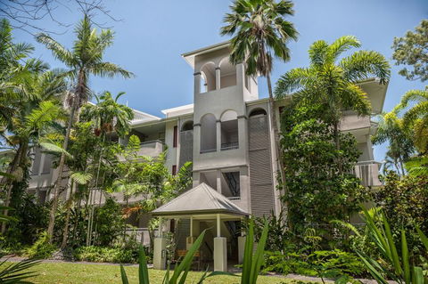 Oasis At Palm Cove - Holiday Cairns 5