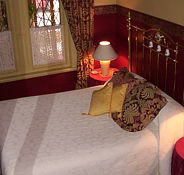 Triune House Bed and Breakfast - Holiday Cairns