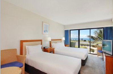 Quality Inn Port Macquarie - Holiday Cairns 1