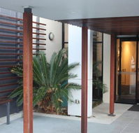 Quality Hotel Airport International - Holiday Cairns