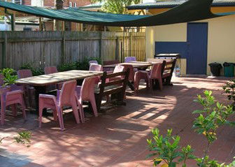 Manly Bunkhouse - Holiday Cairns 0