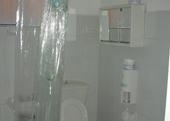 Manly Bunkhouse - Holiday Cairns 1