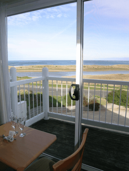 A Great Ocean View Motel - Holiday Cairns 1