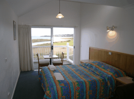 A Great Ocean View Motel - Holiday Cairns 3