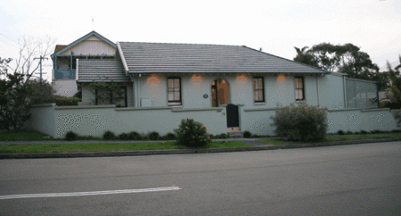 Quinton House - Holiday Cairns