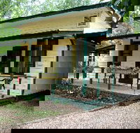 Pioneer Garden Cottages - Holiday Cairns