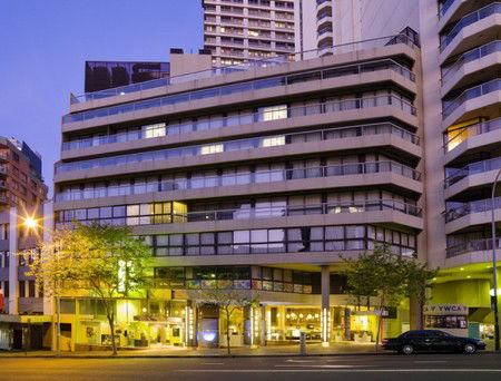 Y Hotel Hyde Park - Holiday Cairns 0