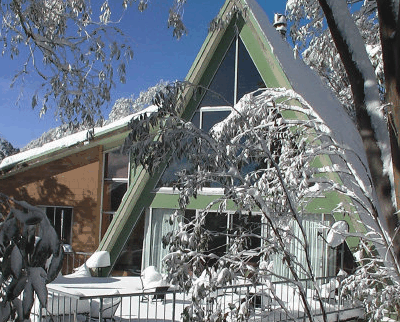 Ripparoo Ski Lodge - Holiday Cairns