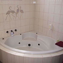 The Charles Sturt Motor Inn - Holiday Cairns 3