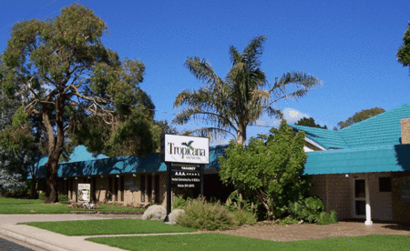The Tropicana Motor Inn - Holiday Cairns