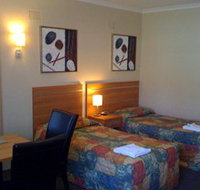 3 Sisters Motel