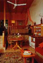 Tathra Hill Top Retreat - Holiday Cairns 1