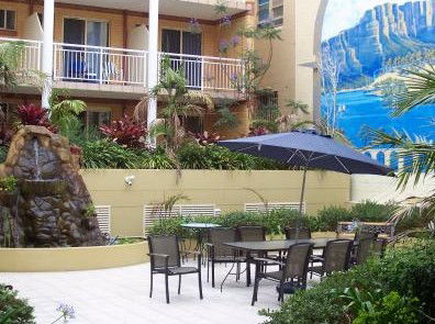 Keiraview Accommodation - Holiday Cairns 1