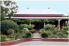 Kinross Guest House - Holiday Cairns 0