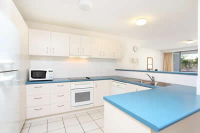 Surf Club Apartments - Holiday Cairns 5