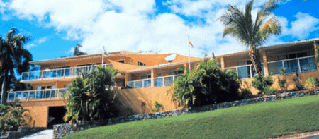 Sunlit Waters Studio Apartments - Holiday Cairns 0