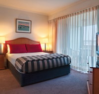 Medina Executive James Court Canberra - Holiday Cairns
