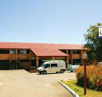 Windsor Terrace Motel - Holiday Cairns