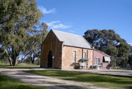 Clare Valley Cabins - Holiday Cairns 2