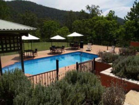 Bandusia Country Retreat - Holiday Cairns 3