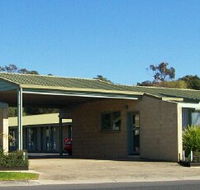 Anglesea Motor Inn - Holiday Cairns