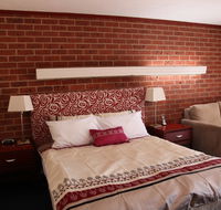Carnegie Motor Inn and Serviced Apartments - Holiday Cairns