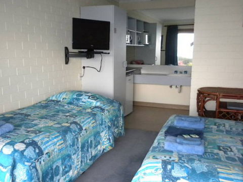 Skenes Creek Lodge Motel - Holiday Cairns 3