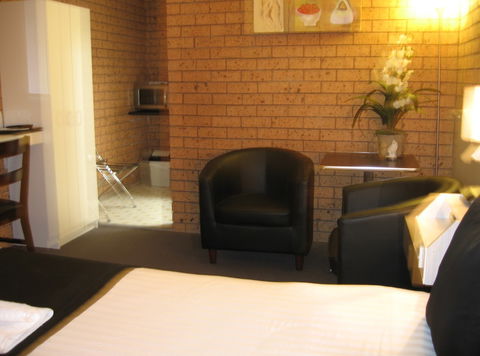 Golden Harvest Motor Inn - Holiday Cairns 5