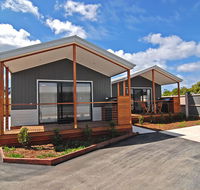 Ocean Grove Motor Inn - Holiday Cairns