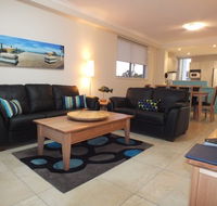 Pacific Marina Apartments - Holiday Cairns