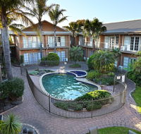 Quality Hotel Melbourne Airport - Holiday Cairns