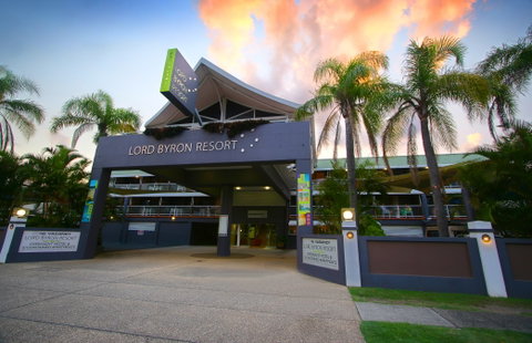 Lord Byron Resort - Holiday Cairns 0
