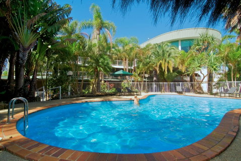 Lord Byron Resort - Holiday Cairns 3