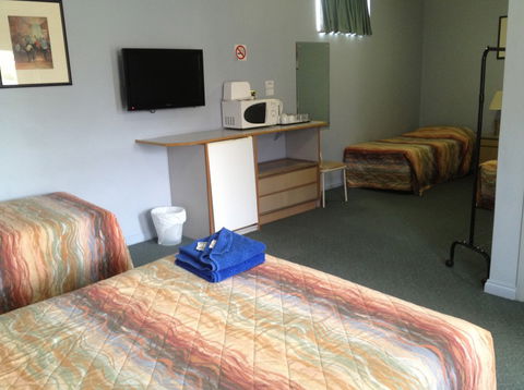 City West Motel - Holiday Cairns 5