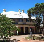 Hawker Hotel Motel - Holiday Cairns