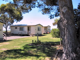 Millicent Hillview Caravan Park - Holiday Cairns 0
