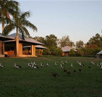 Feathers Sanctuary - Holiday Cairns