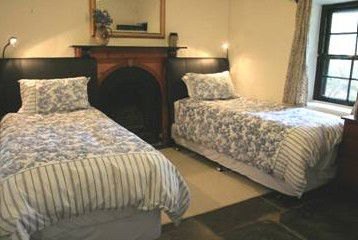 McCaffrey Cottage - Holiday Cairns 2