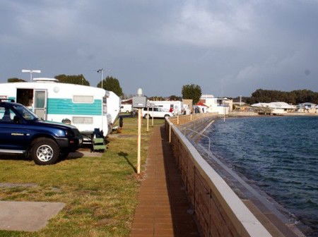 Port Vincent Foreshore Caravan Park - Holiday Cairns 1