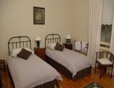 Miriams Cottage - Holiday Cairns 2