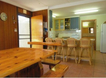 Loverings Beach House - D'estrees Bay - Holiday Cairns 2