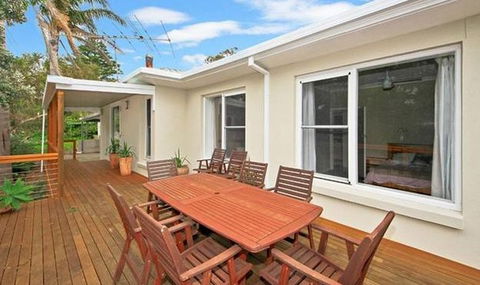 Sea Sand And Scrub Holiday House - Holiday Cairns 9