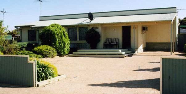 Port Wakefield SA Holiday Cairns