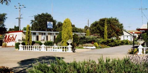 Port Wakefield Motel - Holiday Cairns 1
