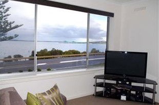 Southern Blue Apartments - Holiday Cairns 1