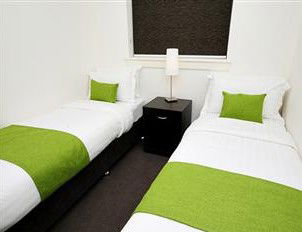 Southern Blue Apartments - Holiday Cairns 10