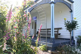 Devonport Bed & Breakfast - Holiday Cairns 0