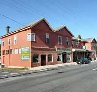 Mole Creek Hotel - Holiday Cairns