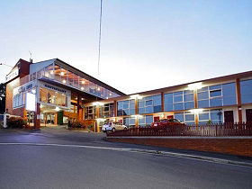 Wellers Inn - Holiday Cairns 0